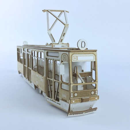 Tramwaj 105N 1:43 - model wycięty laserowo